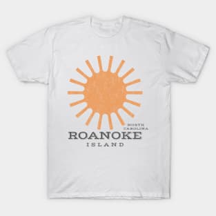 Roanoke Island, NC Summertime Vacationing Beachgoing Sun T-Shirt